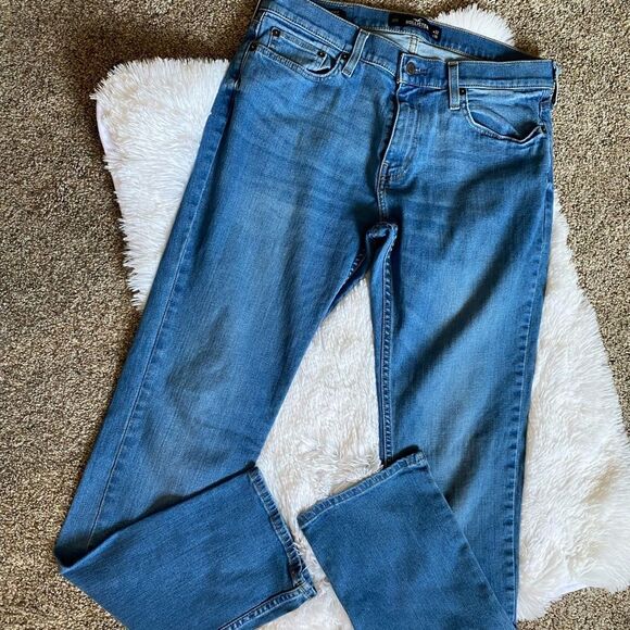 Hollister Slim Straight Epic Flex Jeans